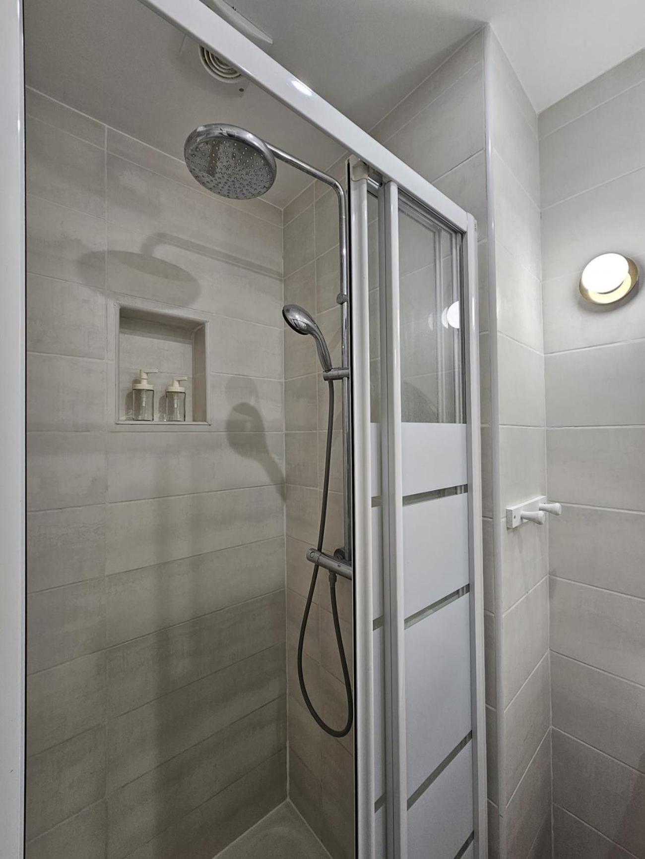 Beautiful 1 Bedroom Flat In Paris 17Th Exterior foto